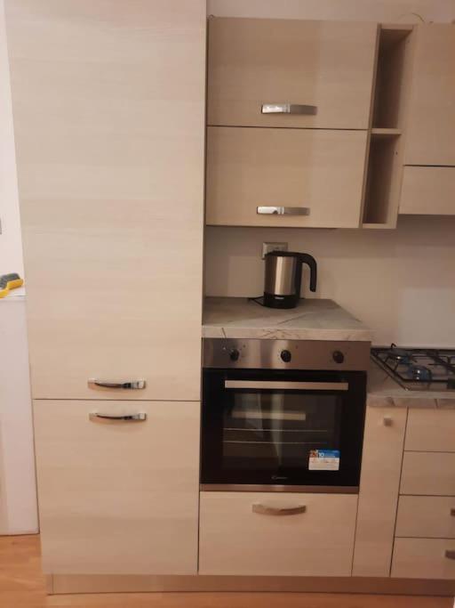 N&Ghomesweethome Raffaelloelegante Appartamento Ideale Casa Vacanze Affari Milan Luaran gambar