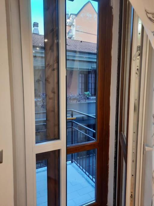 N&Ghomesweethome Raffaelloelegante Appartamento Ideale Casa Vacanze Affari Milan Luaran gambar
