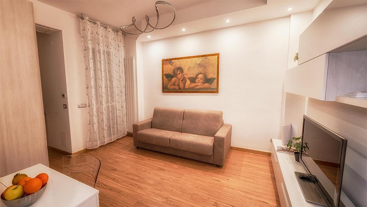 N&Ghomesweethome Raffaelloelegante Appartamento Ideale Casa Vacanze Affari Milan Luaran gambar