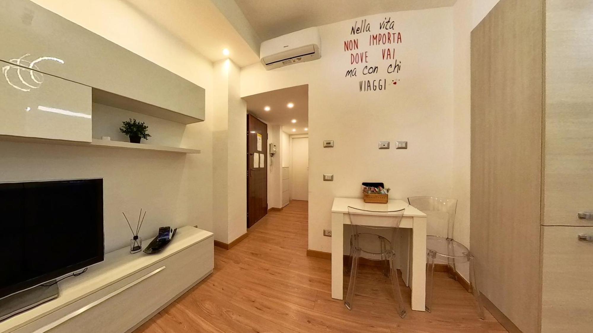 N&Ghomesweethome Raffaelloelegante Appartamento Ideale Casa Vacanze Affari Milan Luaran gambar